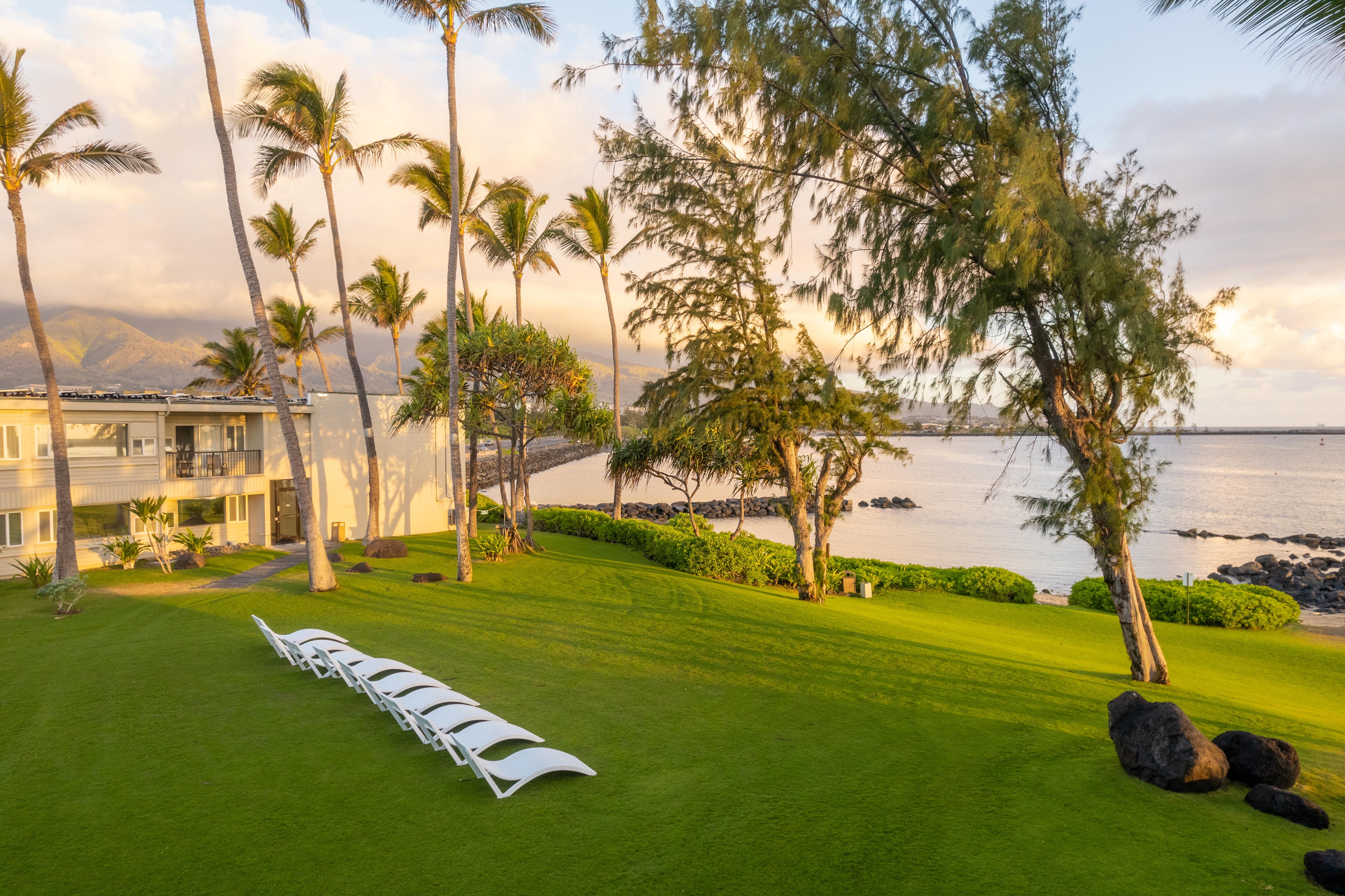 Maui Beach Hotel Kahului Exterior foto