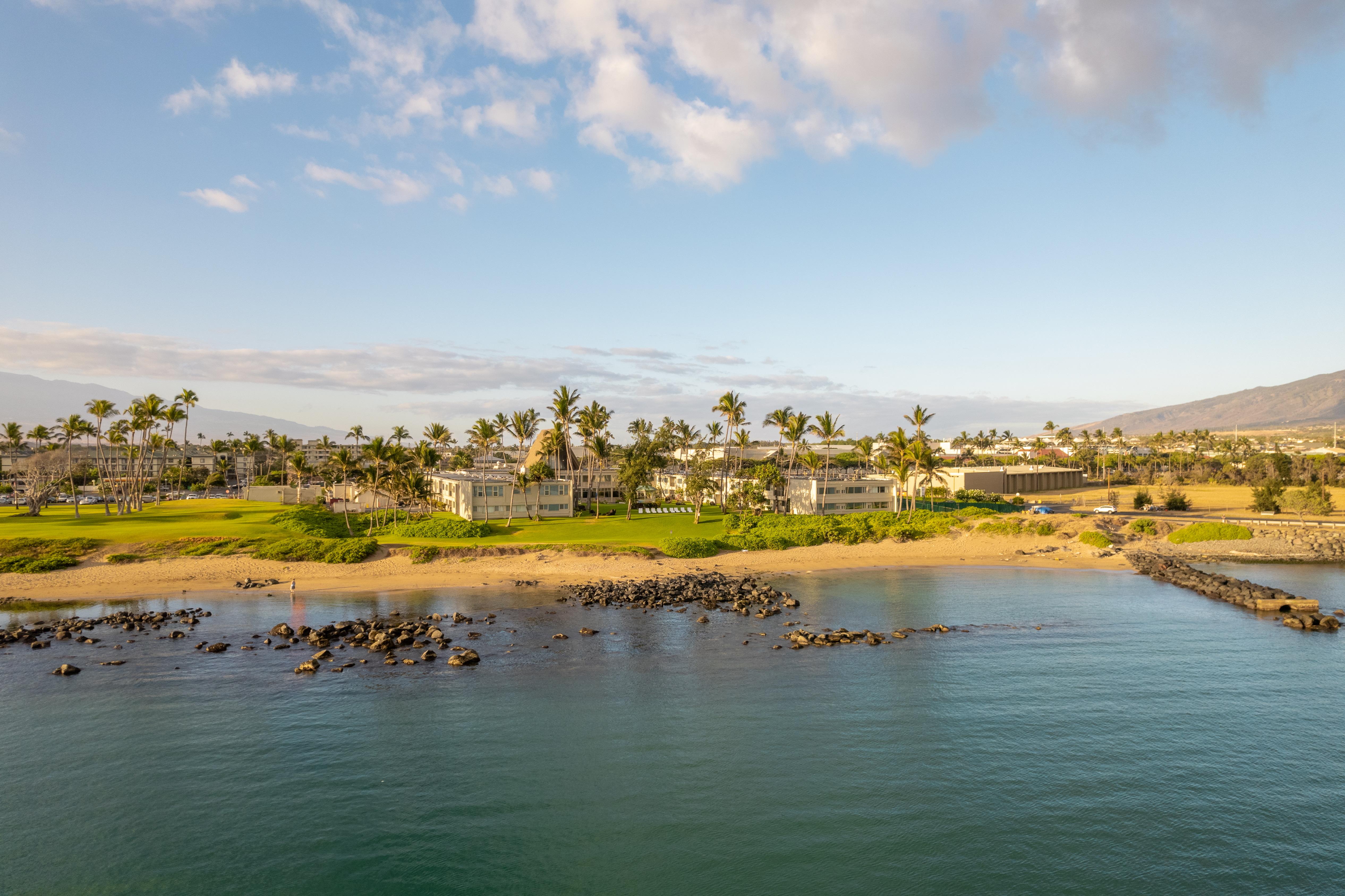 Maui Beach Hotel Kahului Exterior foto