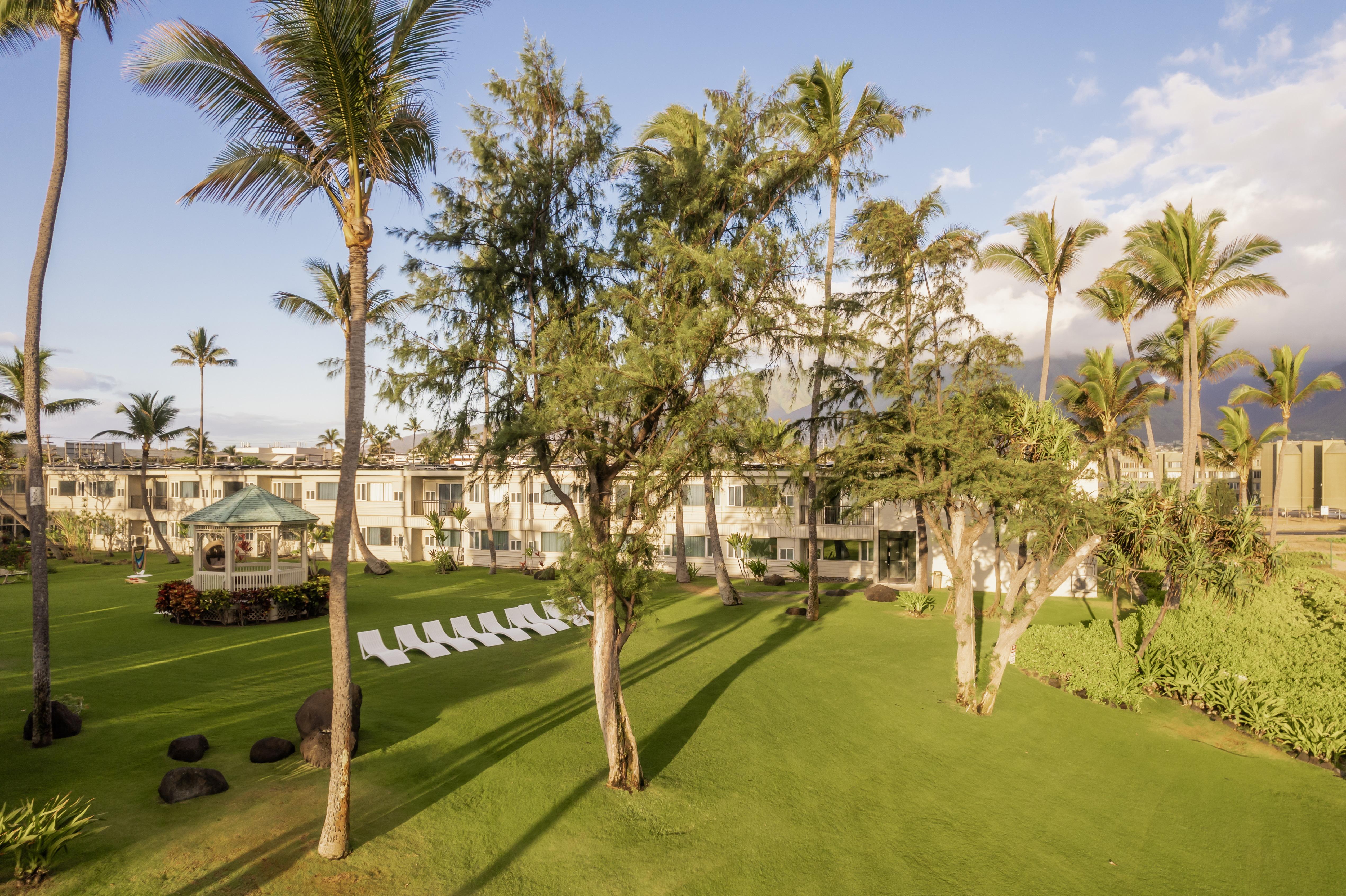 Maui Beach Hotel Kahului Exterior foto