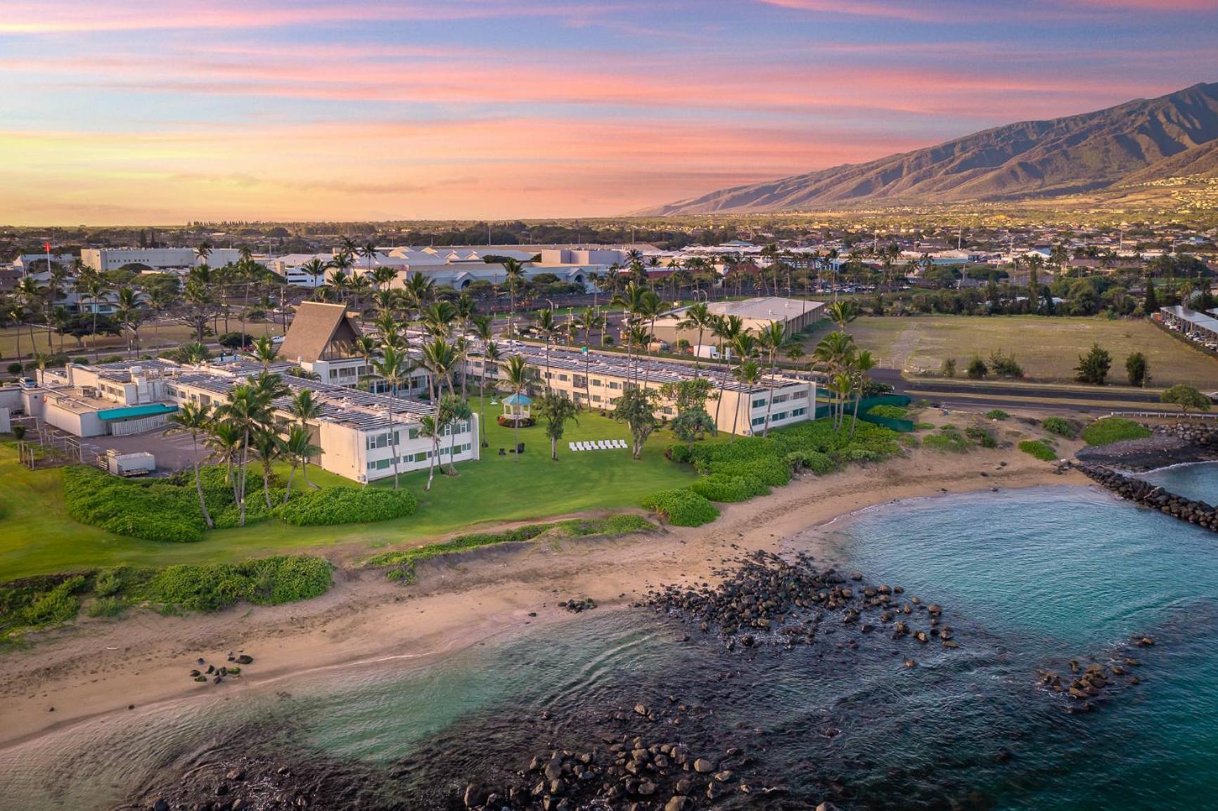 Maui Beach Hotel Kahului Exterior foto